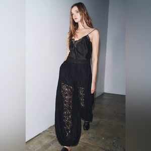 NWT Zara Woman Bloggers Fav ZW COLLECTION LACE BALLOON PANTS Black Size S Small